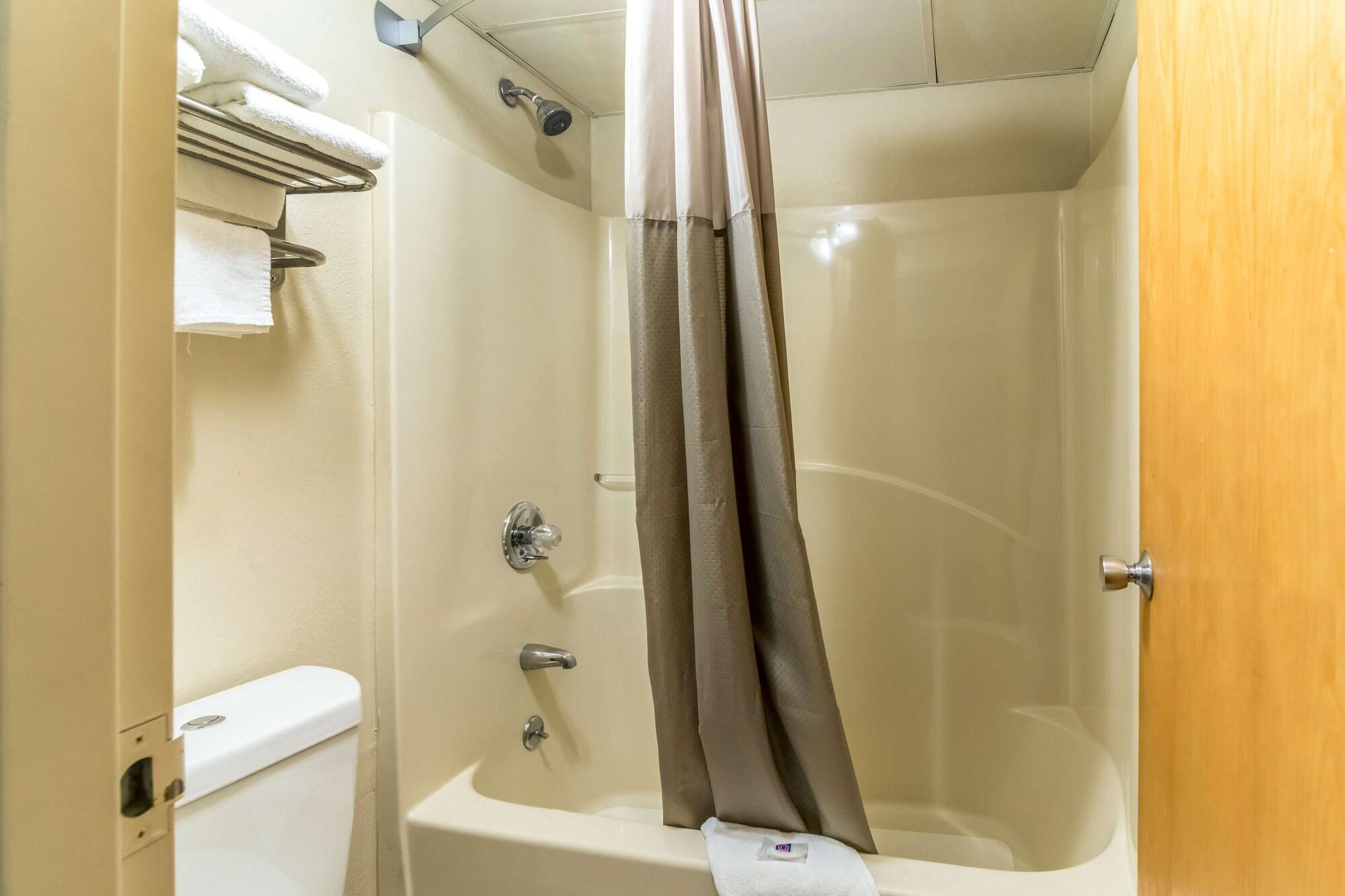 Motel 6-Kenly, Nc Eksteriør billede