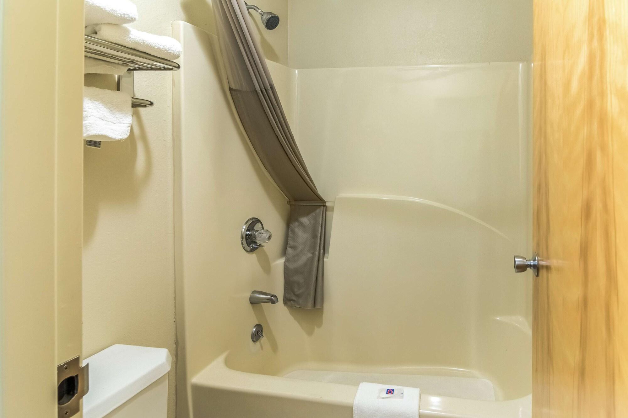 Motel 6-Kenly, Nc Eksteriør billede