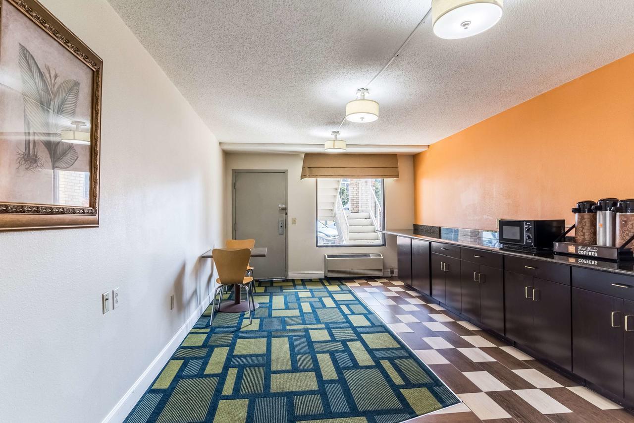 Motel 6-Kenly, Nc Eksteriør billede