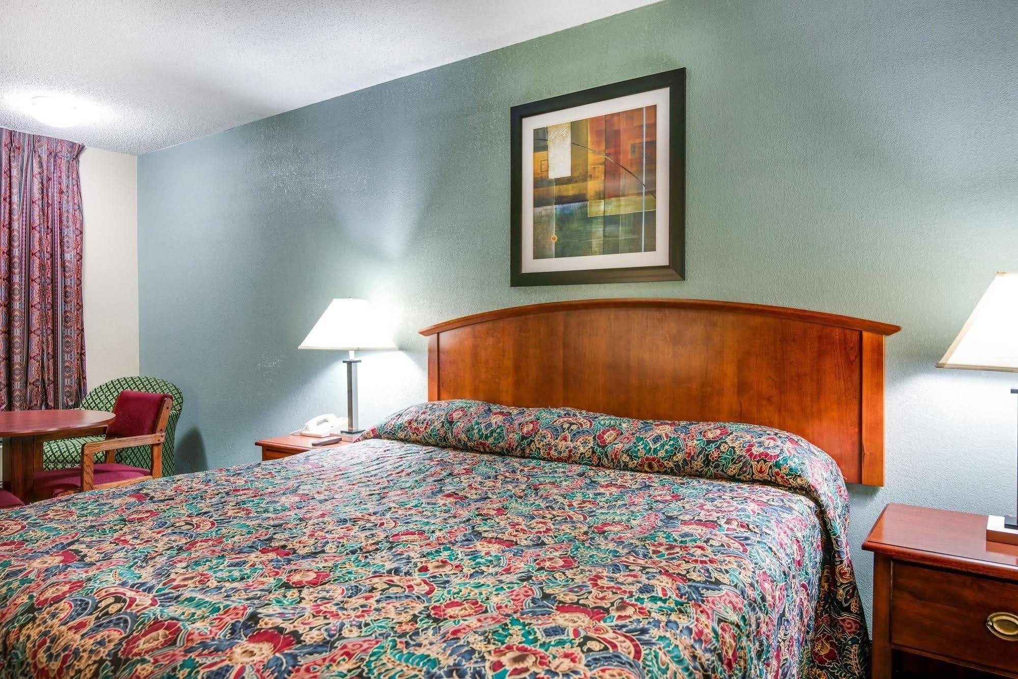 Motel 6-Kenly, Nc Eksteriør billede