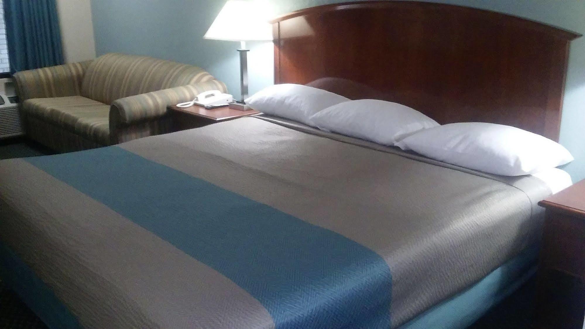 Motel 6-Kenly, Nc Eksteriør billede